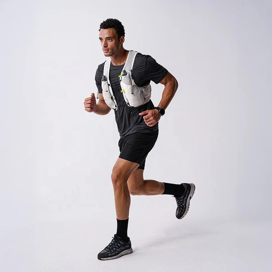 Evora Lightweight Hydration Vest – Running & Cycling Hydration Pack